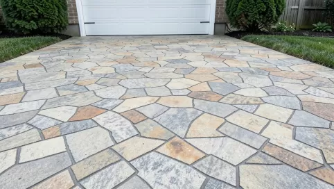Beton stemplowany na podjazd