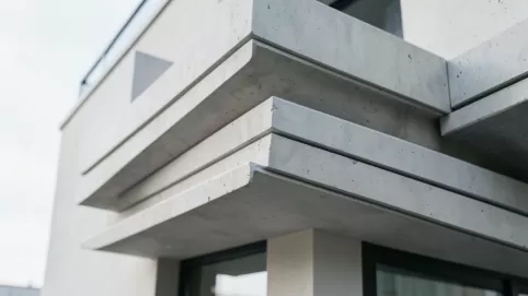 cienkie płyty betonowe