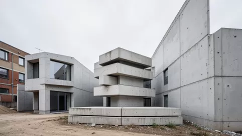 domy z płyt betonowych