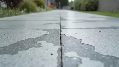 fuga żywiczna do płyt betonowych