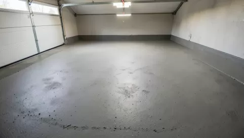 Jaki cement na posadzkę w garażu
