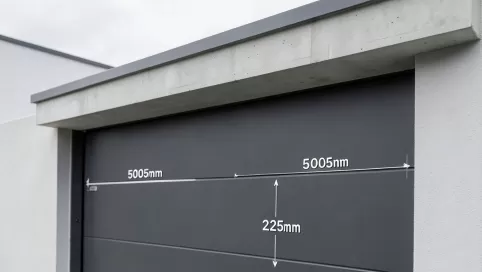 Jaki otwór pod brama garażowa 5m
