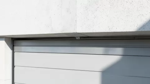 Minimalna wysokość nadproża bramy garażowej