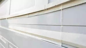 Ocieplenie otworu bramy garażowej
