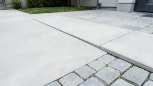 płyty betonowe zamiast kostki