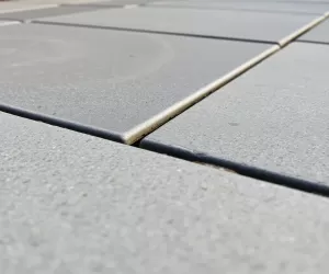 Fuga do płyt tarasowych betonowych