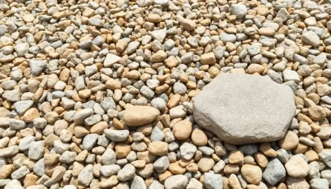 Ile kosztuje tona kamienia na podjazd Kraków