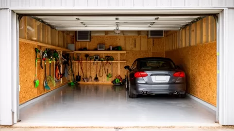 jak wykończyć garaż blaszany