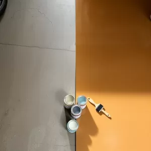 Jaki lakier bezbarwny do garażu