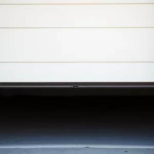 Malowanie drzwi garażowych cena
