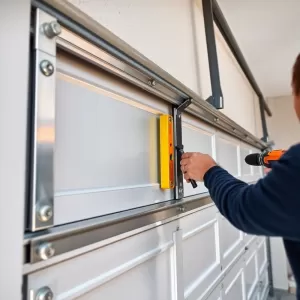 Montaż bramy Wiśniowski