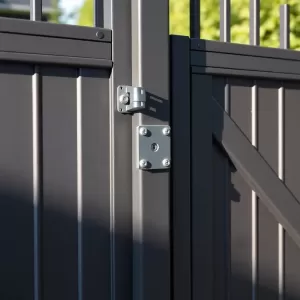 Na jakiej wysokości zamontować siłowniki do bramy