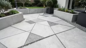 nowoczesny taras z płyt betonowych