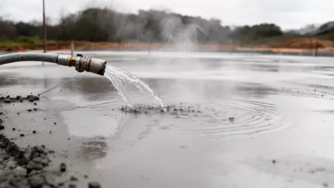 podlewanie płyty fundamentowej