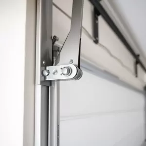 Regulacja wysokości bramy garażowej